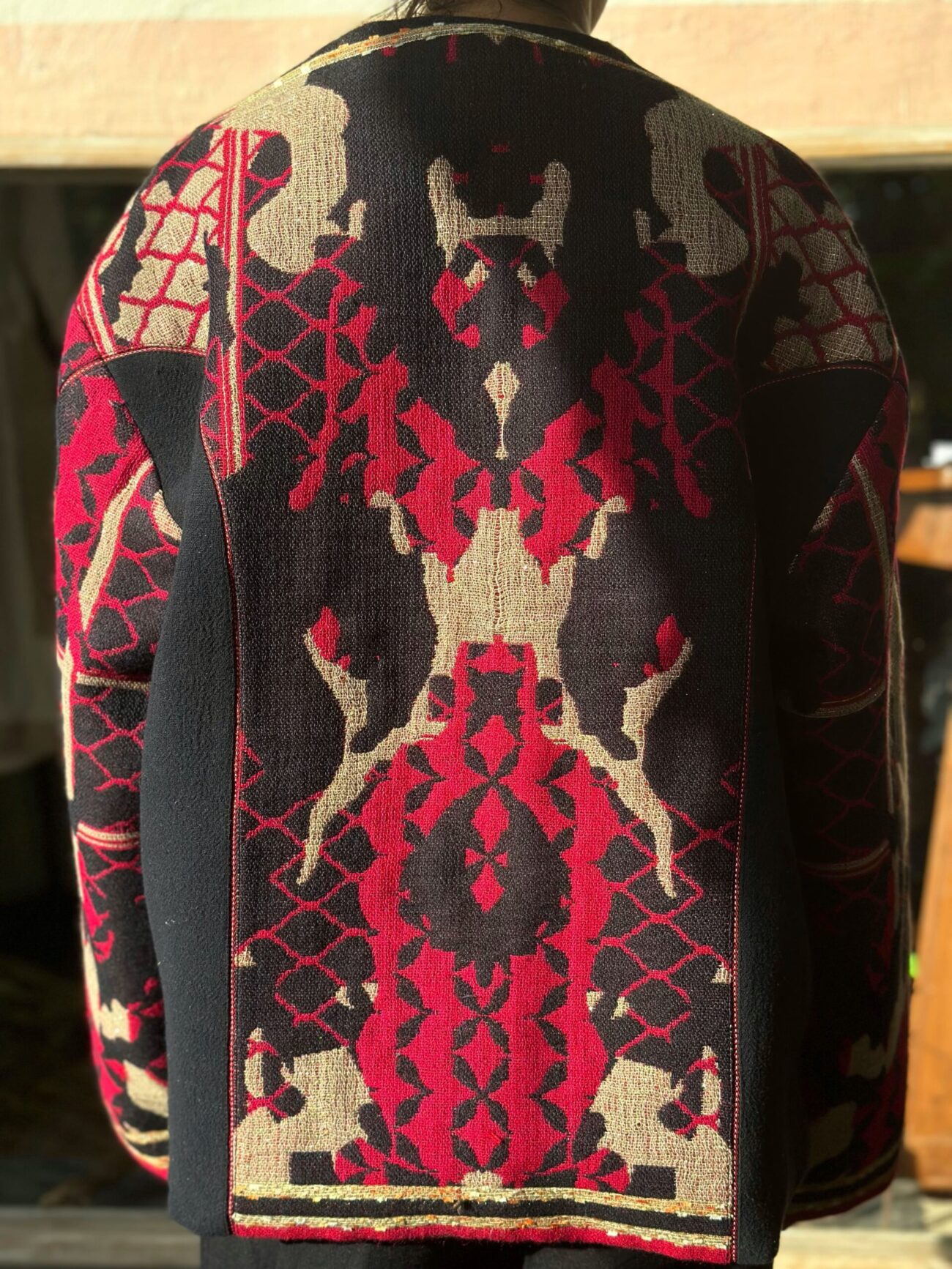 Red Asia jacket - Image 3