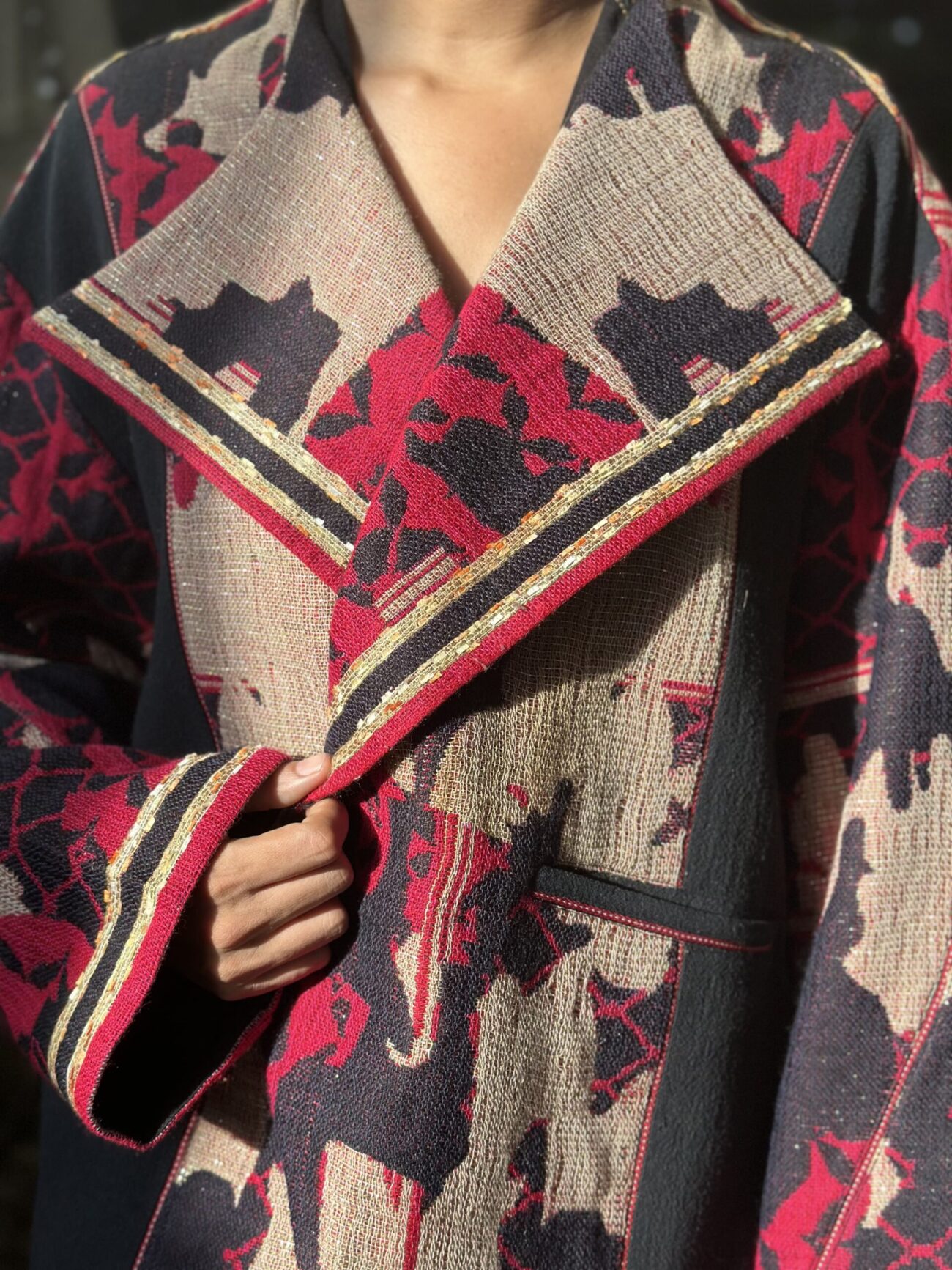 Red Asia jacket - Image 2