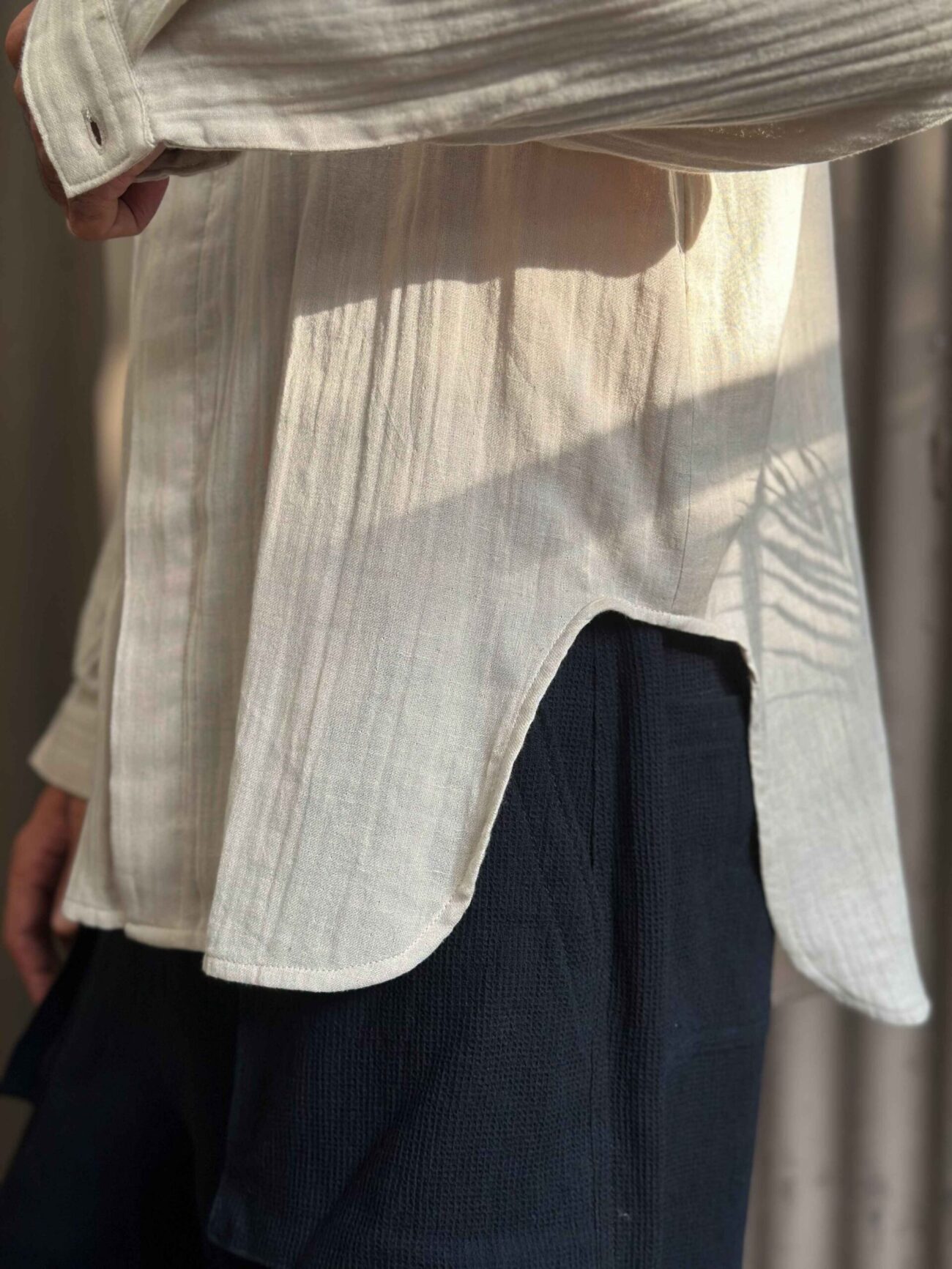Tropical moon shirt - Image 2